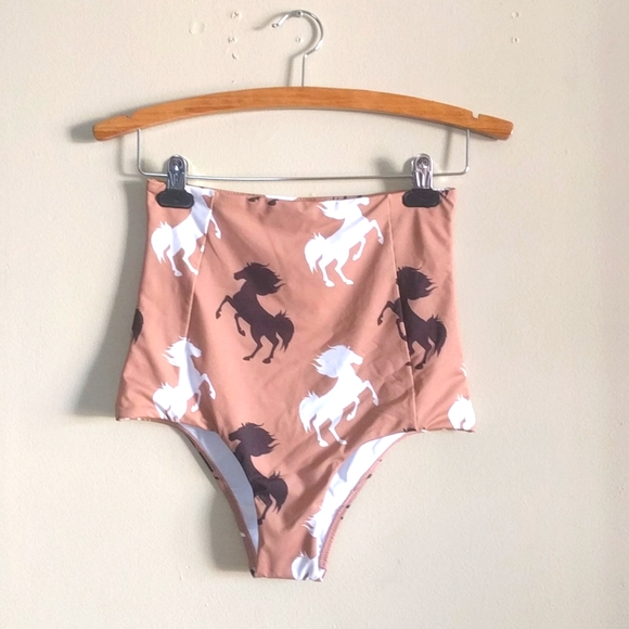 verdelimon Other - Verdelimon swimming bottoms horse print